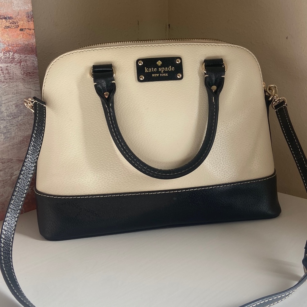 Kate spade shoulder bag